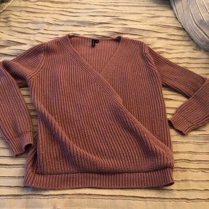 Cross top sweater